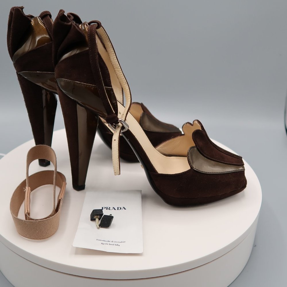 Prada Fan Ruffle Heels - Picture 4 of 10